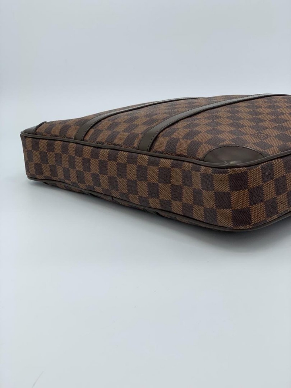 Портфель Louis Vuitton